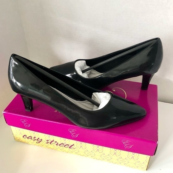 𝅺Easy Street Pointe Black Patent Pumps Heels NEW - Picture 4 of 6